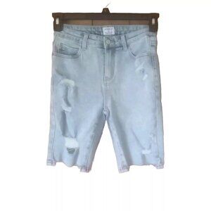White Birch Light Wash Distressed Denim Shorts Raw Hem Size S